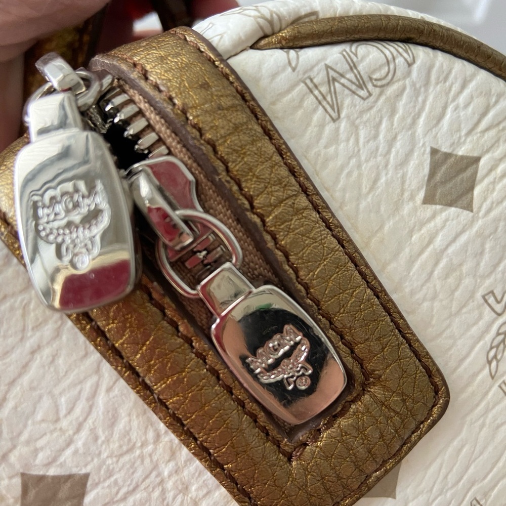 MCM White and Gold Handbag Euc - Picture 8 of 16